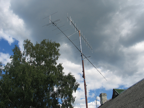 antena3.jpg (170750 bytes)